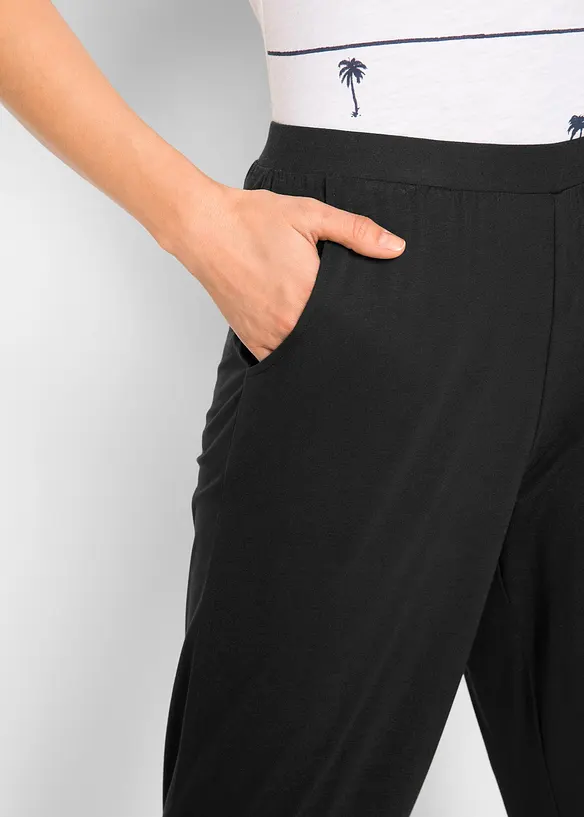 Jersey broek met steekzakken in een soepele viscosemix, bonprix