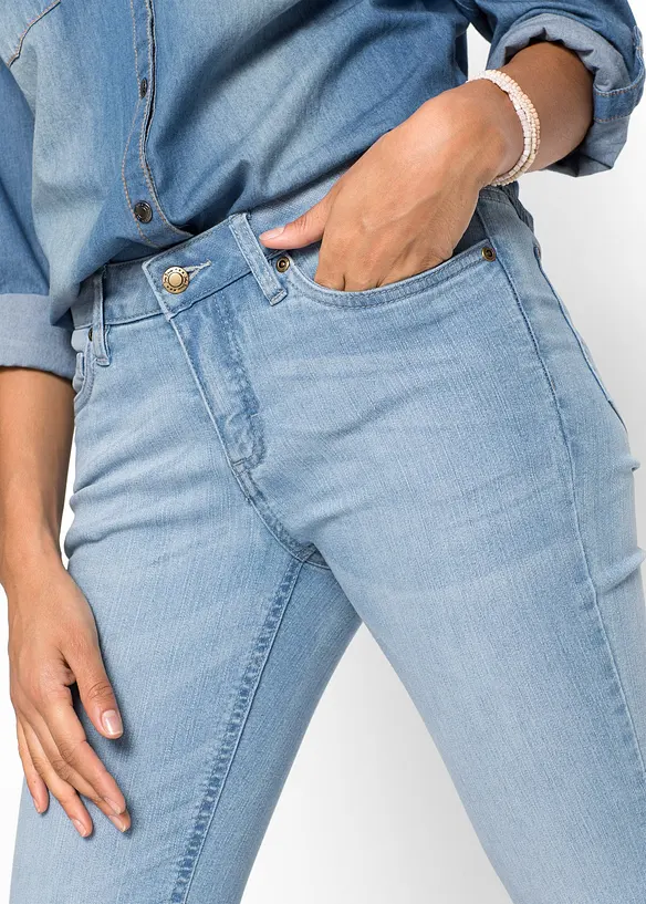 Bootcut comfort stretch jeans, mid waist, bonprix