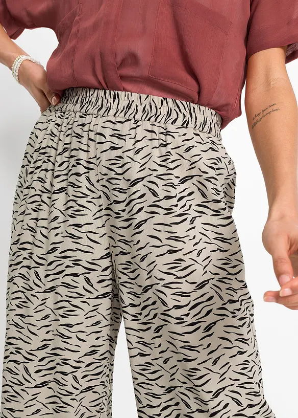 Broek met wijde pijpen, bonprix
