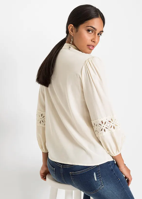 Blouse met kant van een soepele viscosemix, bonprix