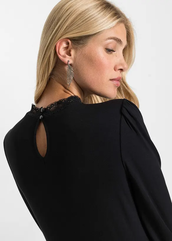 Longsleeve met kant in een viscosemix, bonprix