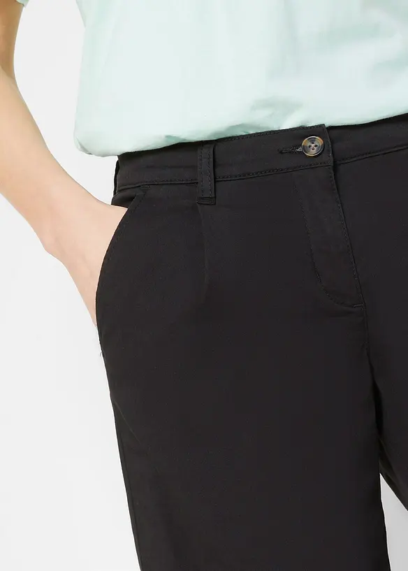 Wijde twill short, bonprix