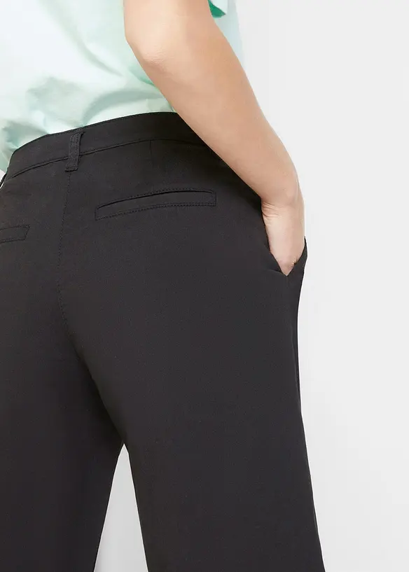 Wijde twill short, bonprix