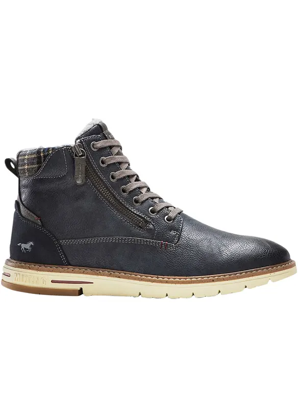 Veterboots van Mustang, Mustang