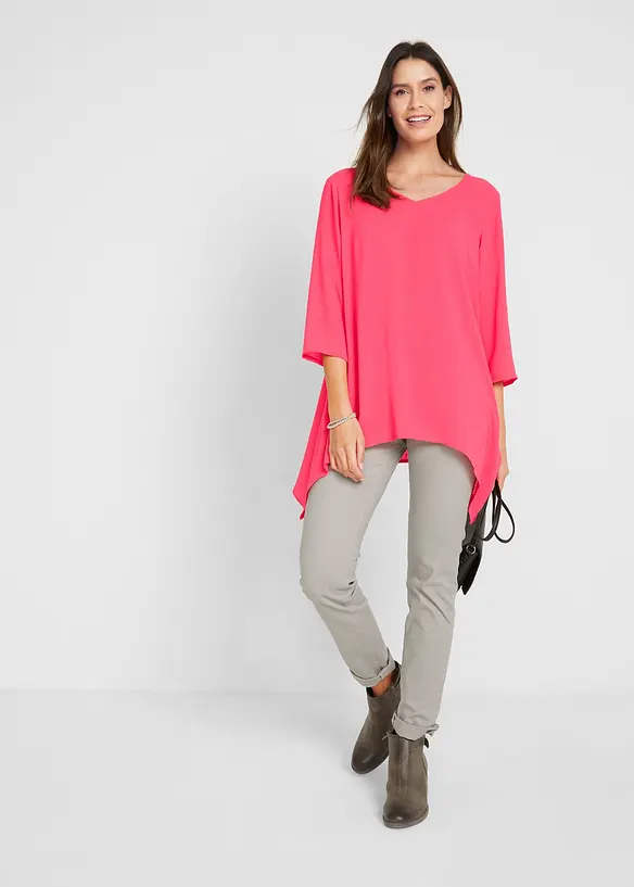 Wijde tuniek van viscose met puntige zijkanten, V-hals en 3/4 mouwen, bonprix