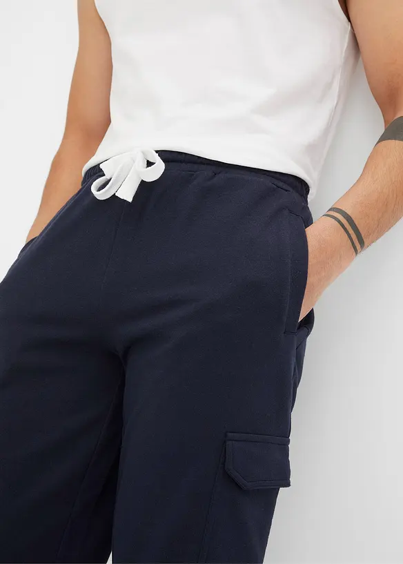 Sweat bermuda met cargozakken van puur katoen, bonprix