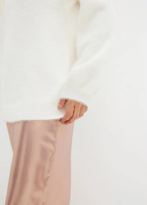 Oversized trui met diep rugdecolleté, bonprix