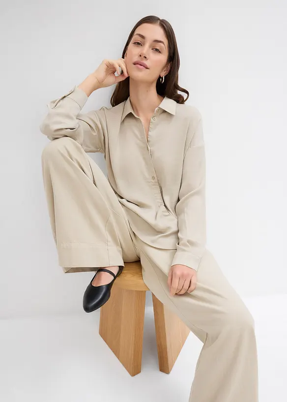 Overhemdblouse van soepel satijn, bonprix
