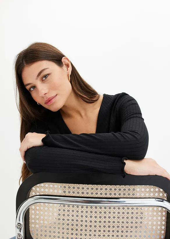 Geribd shirt met V-hals, bonprix