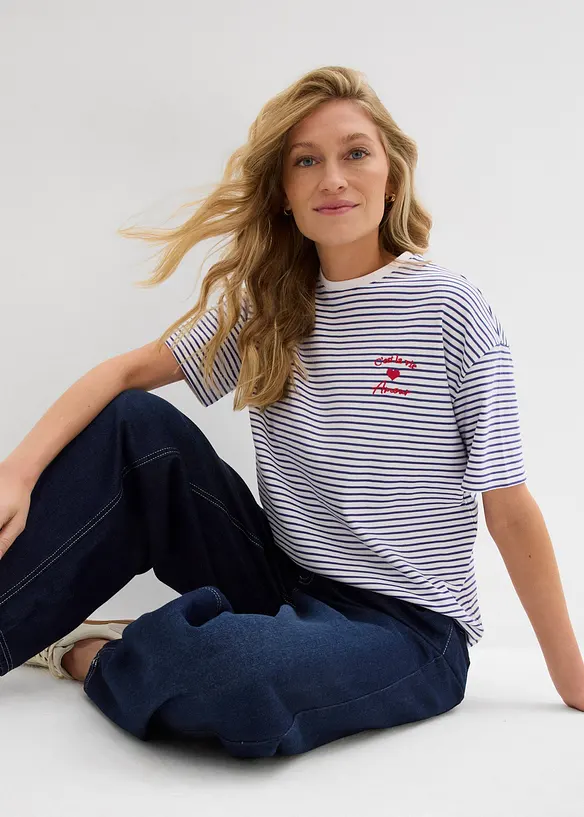 Gestreept T-shirt met borduursel, bonprix