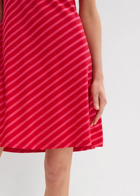 Jersey jurk in een aansluitend model, bonprix
