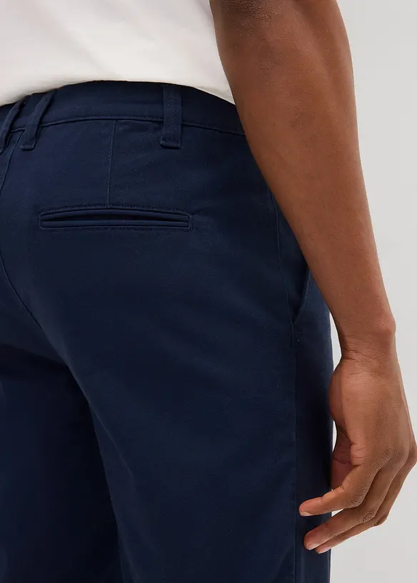 Stretch bermuda regular fit met bandplooien, bonprix