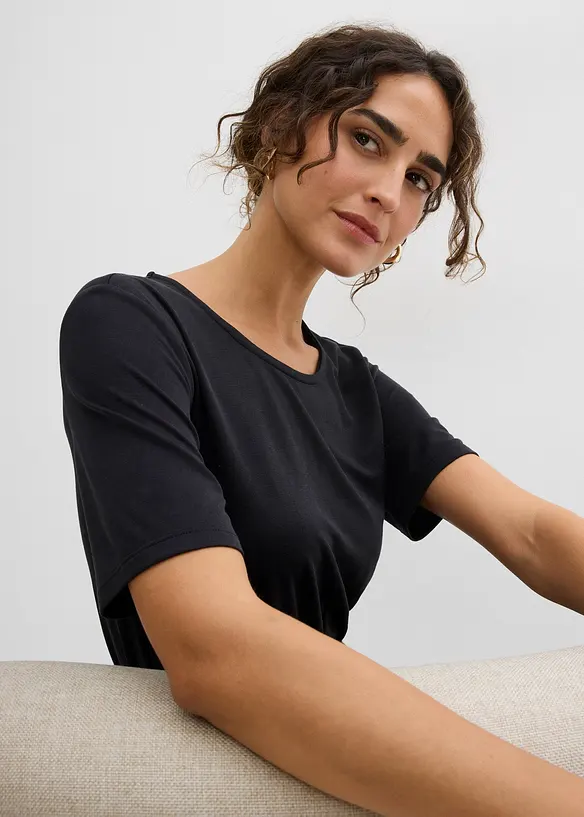 Aansluitende jersey jurk in een soepele viscosemix, bonprix
