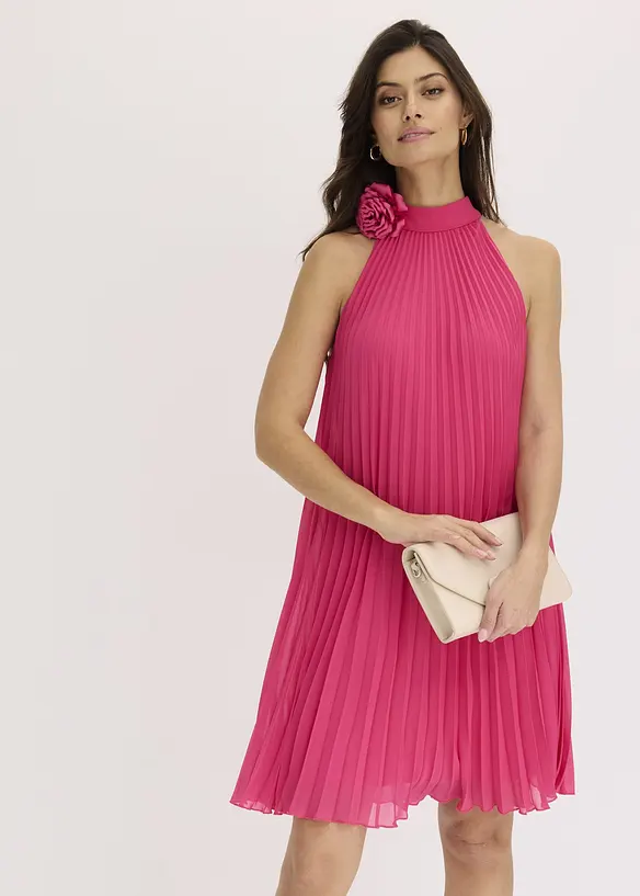 Jurk van fijn chiffon met plissé en bloemenapplicatie, bonprix
