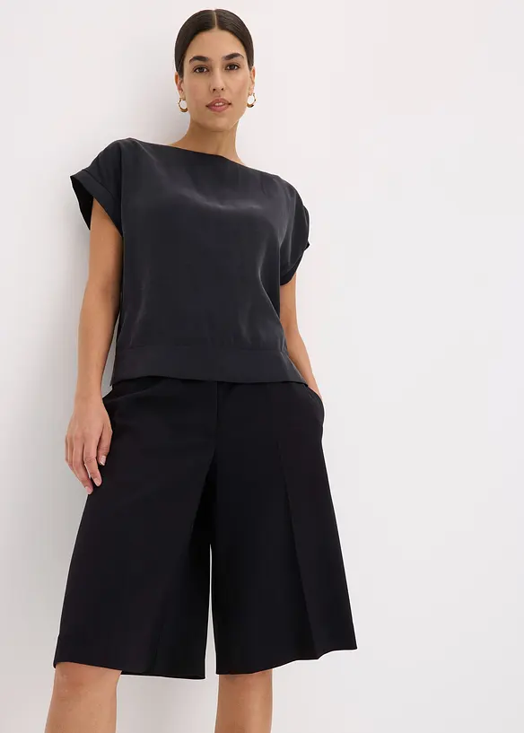 Getailleerde short, bonprix