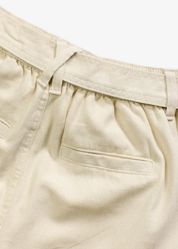 Twill short met ceintuur, bonprix