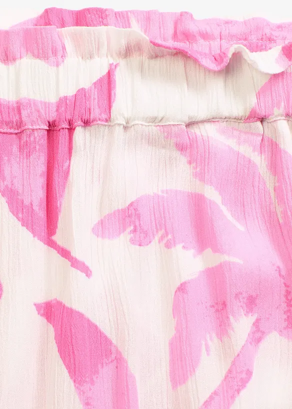Korte short met print van gestructureerde viscose, bonprix