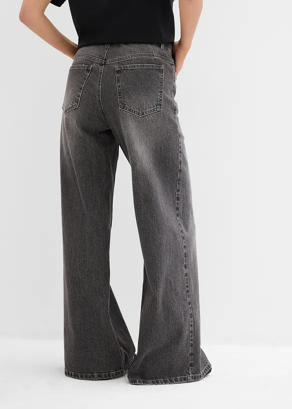 Wide leg jeans, mid waist, bonprix