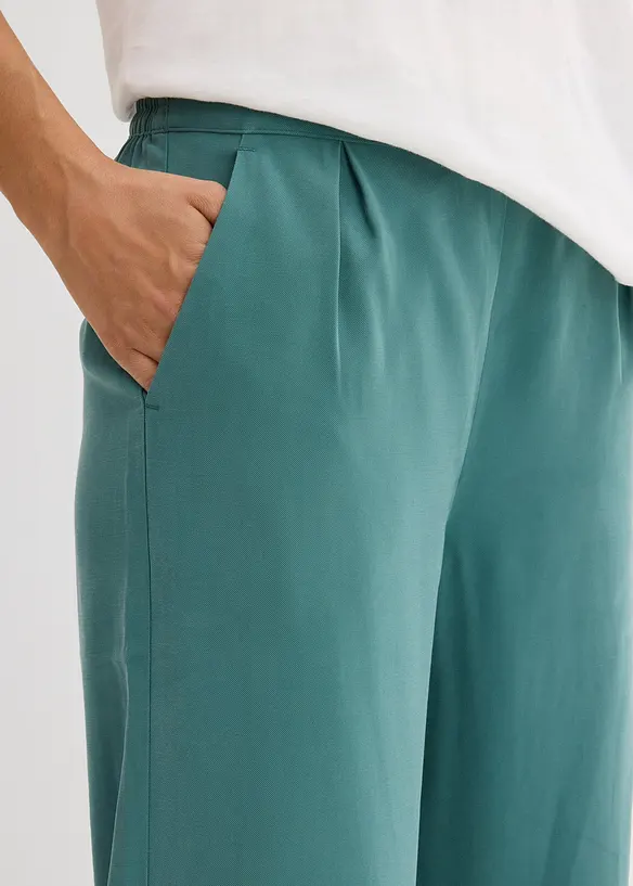 Cropped broek van zachte viscose mix, bonprix