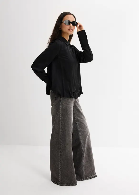 Satijnen blouse in een viscosemix, bonprix