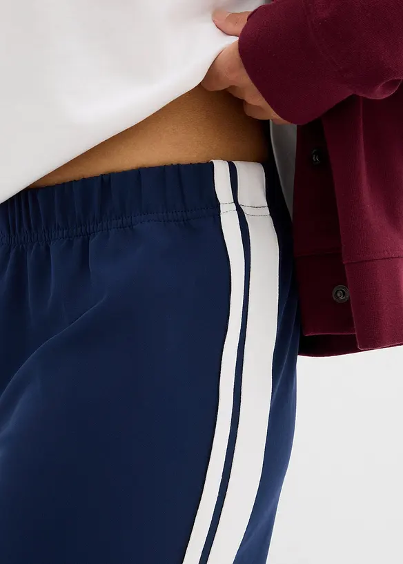Joggingbroek met sportieve strepen, bonprix