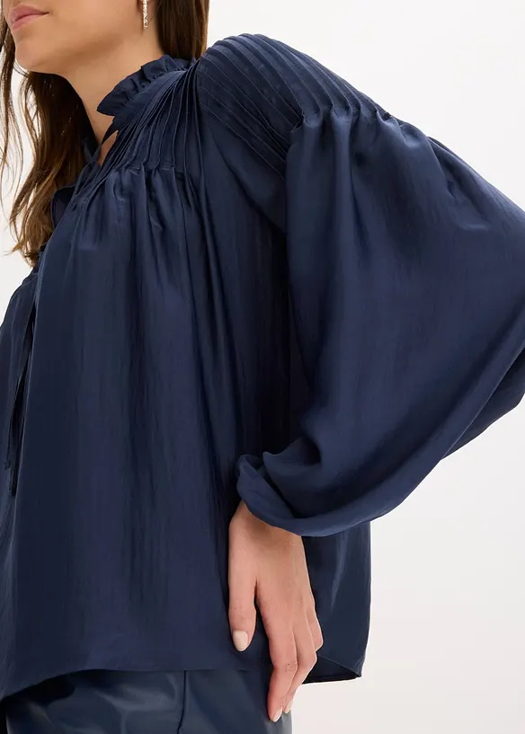Tuniekblouse van glanzend satijn met biezen, bonprix