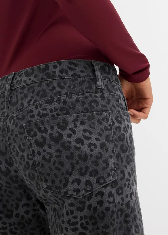 Wide leg twill broek met luipaardprint, bonprix