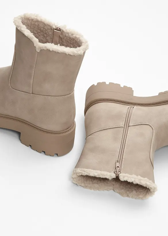 Boots, bonprix