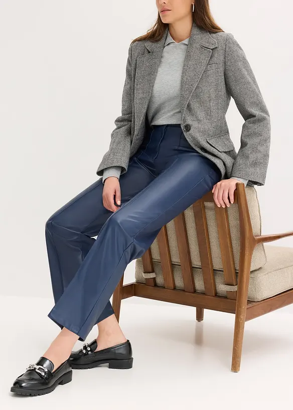 Imitatieleren wide leg broek met biezen, bonprix