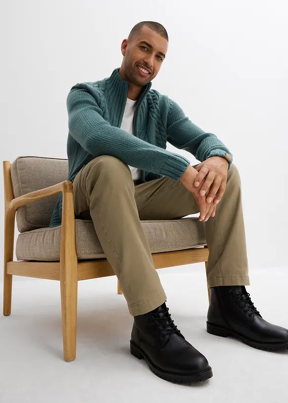 Grof gebreid vest met kabelpatroon, bonprix