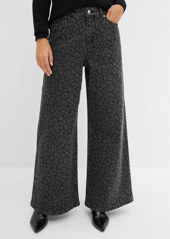 Wide leg jeans, mid waist, bonprix