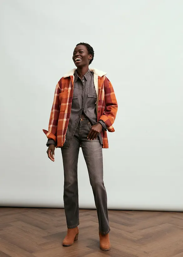 Bootcut stretch jeans, mid waist, bonprix