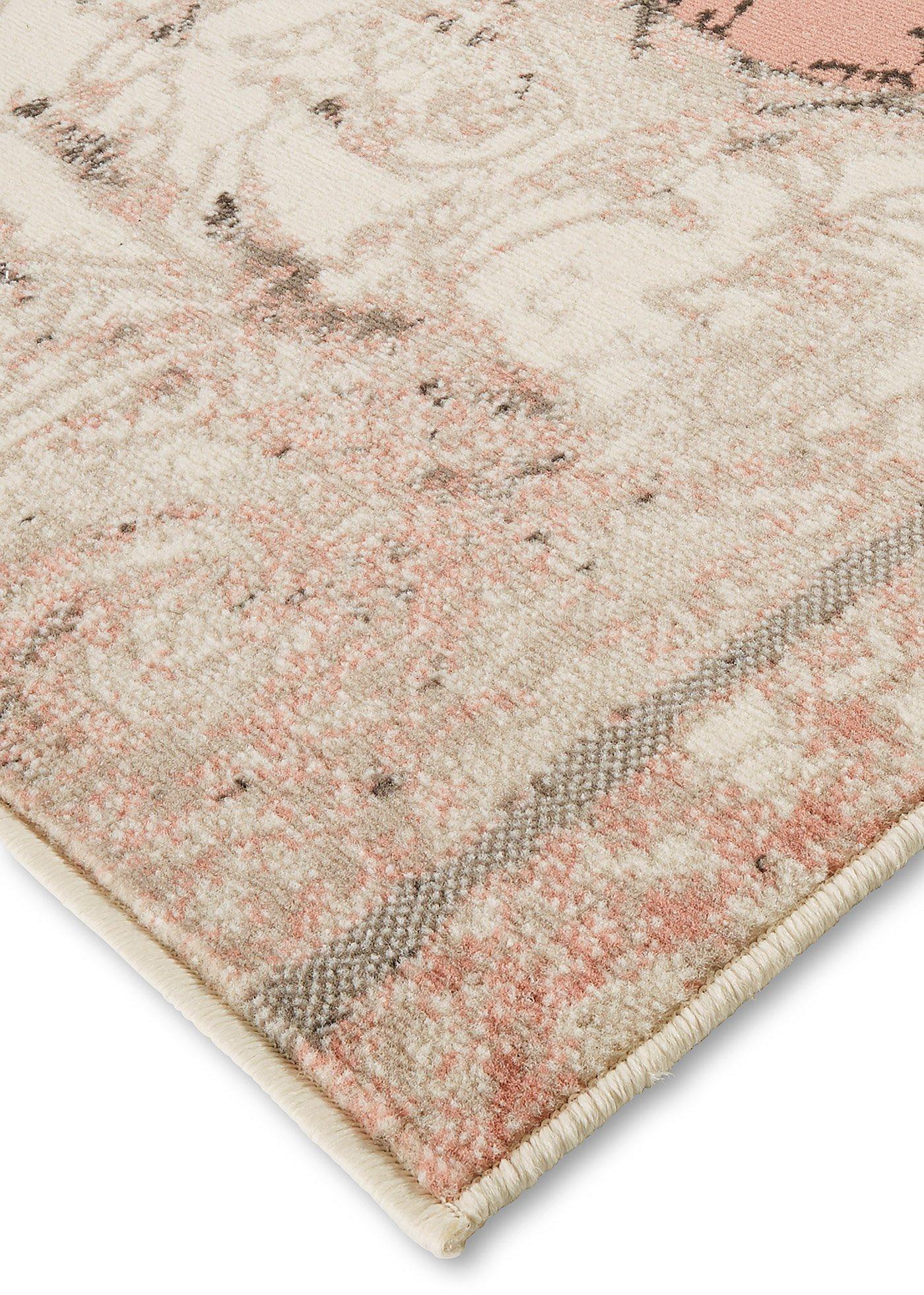 Vloerkleed met grote vlinder Vloerkleed met grote vlinder