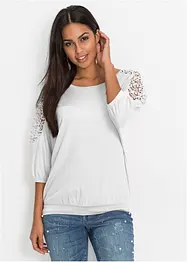 Oversized shirt met kant in een viscosemix, bonprix