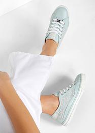 Sneakers van Mustang, Mustang