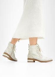 Veterboots van Mustang, Mustang