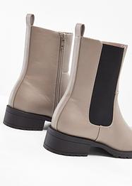 Boots, BODYFLIRT