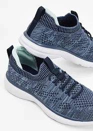 Slip-in sneakers van zacht materiaal, bonprix