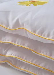 Donzen dekbed met geborduurd bloemenmotief en elegante biezen medium, bonprix