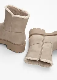 Boots, bonprix