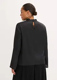 Blouse van soepel satijn, bonprix
