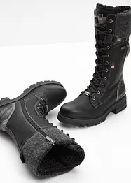 Veterlaarzen van Mustang, Mustang