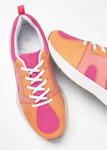 Sneakers met inzetstuk van mesh, bonprix