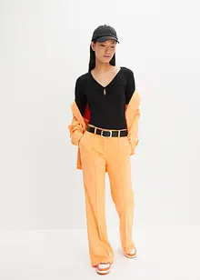Geribd shirt met V-hals, halflange mouw, bonprix
