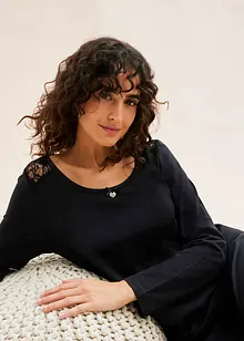 Pyjama met sierlijk kant, bonprix