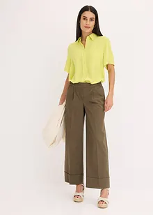 Blouse met borstzak en korte mouwen, bonprix