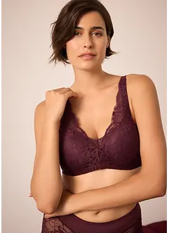 Voorgevormde bh met gewatteerde bandjes en delicate kant, bonprix