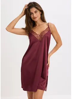 Slipdress met elegant borduursel, bonprix