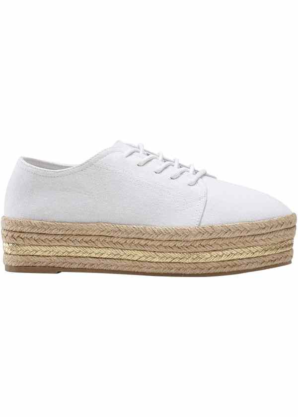 Stylish plateau sneakers met een trendy plateauzool in gevlochten look - wit