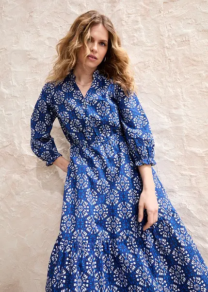 Mooie katoen jersey jurk met een wijde pasvorm voor veel bewegingsvrijheid Arctisch blauw wit gedessineerd